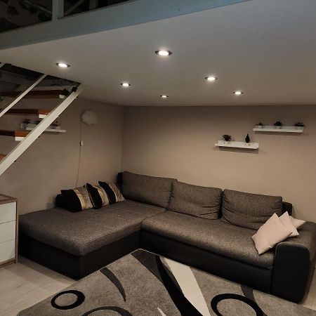 Apartment In Downtown Budapest Esterno foto