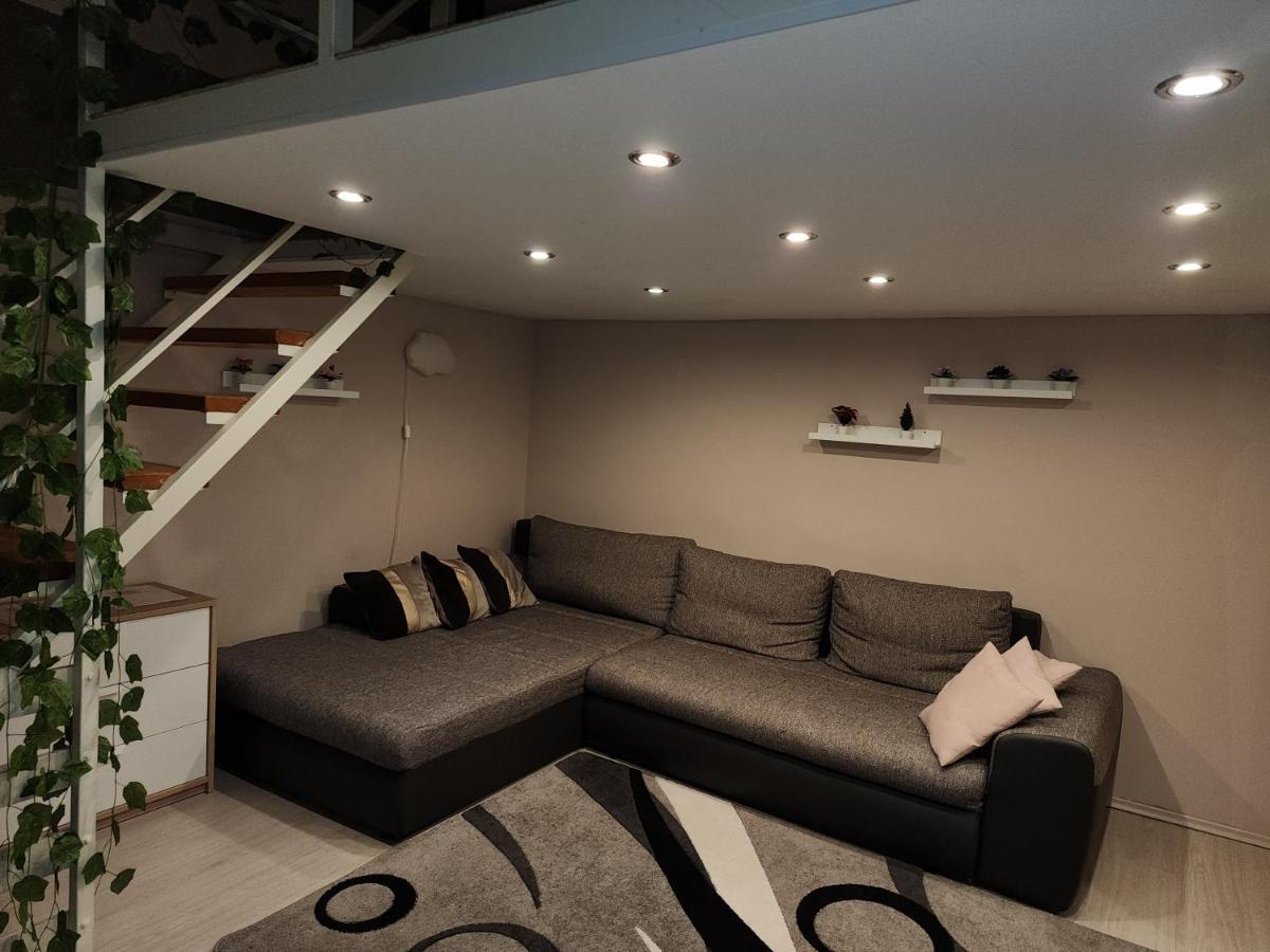 Apartment In Downtown Budapest Esterno foto